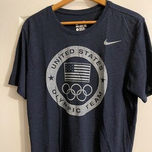 Men’s athletic shirt